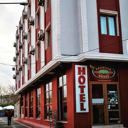 Crowded House 3*
