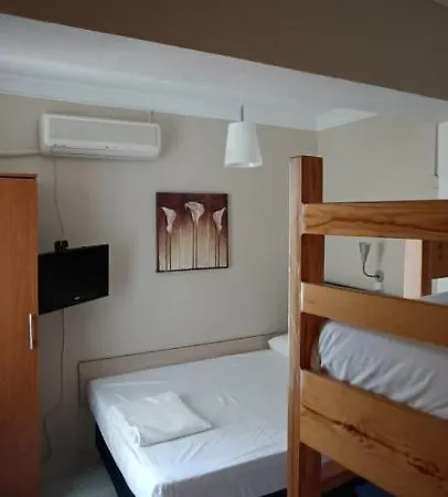 Crowded House Hotel Eceabat