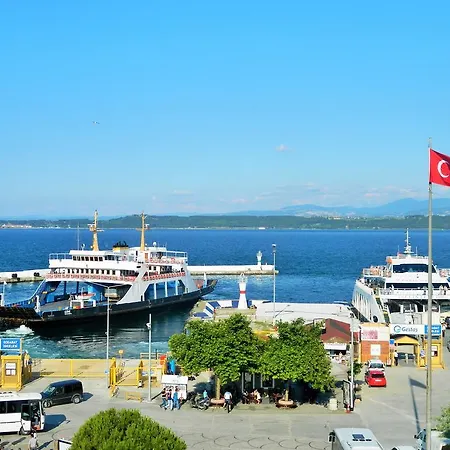 Crowded House Hotel Eceabat