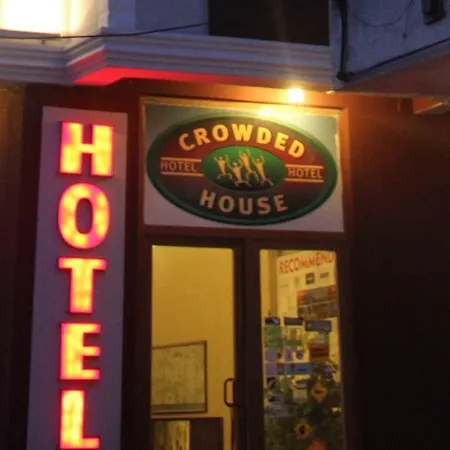 Hotel Crowded House Eceabat