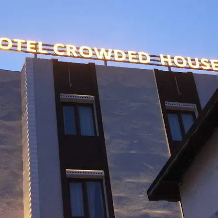 Otel Crowded House Eceabat