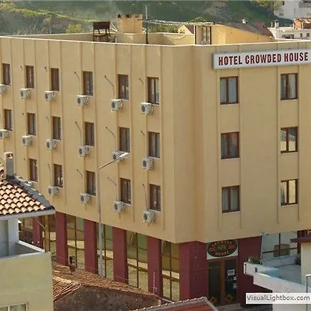 Crowded House Otel Eceabat